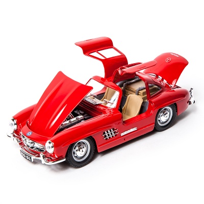 Модель автомобиля 1:24 Mercedes-Benz 300 SL 1954 (Мерседес Бенц) Bburago 18-22023