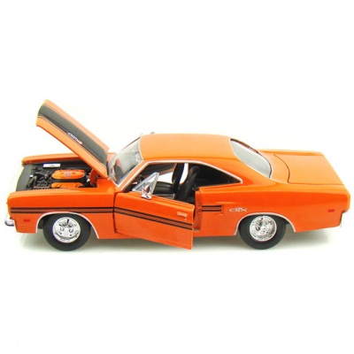 MAISTO 31220 Модель автомобиля 1:25 - Плимут Plymouth GTX 1970