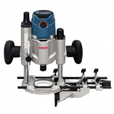 Фрезер Bosch GOF 1600 CE картон