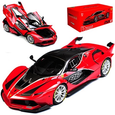 BBurago 18-16907 Ferrari FXX K №88 Модель автомобиля 1:18