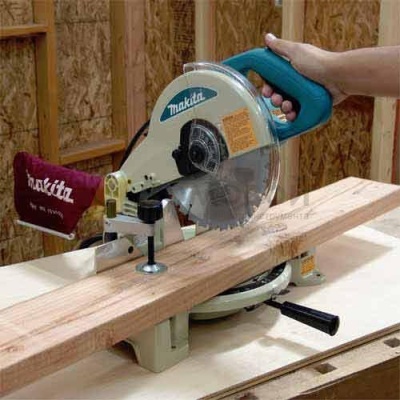 Торцовочная пила MAKITA LS 1040