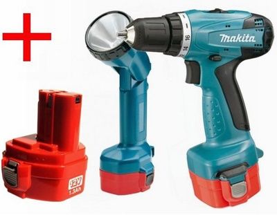 Аккумуляторный шуруповерт Makita 6271 DWPLE , 12 В, 2 аккумулятора