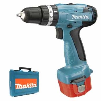 Аккумуляторный шуруповерт Makita 6281 DWPE (14,4 В, 2 аккумулятора.-1.3А/Ч)