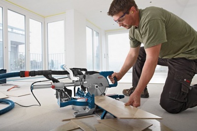 Торцовочная пила Bosch GCM 8 SJL