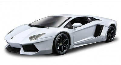 Коллекционная модель автомобиля Bburago 18-11033 Lamborghini Aventador / Ламборгини Авендатор